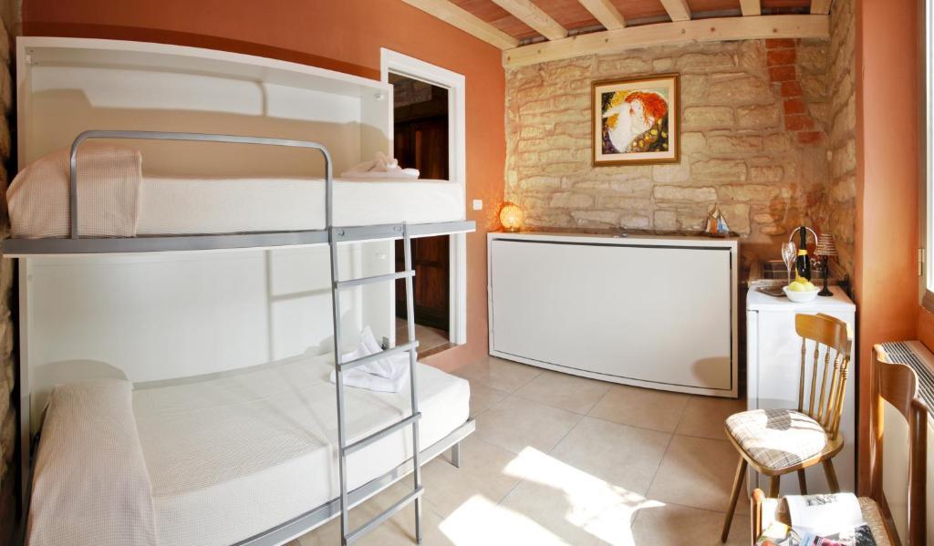 Albergo Garni Orchidea Riva del Garda Habitación foto